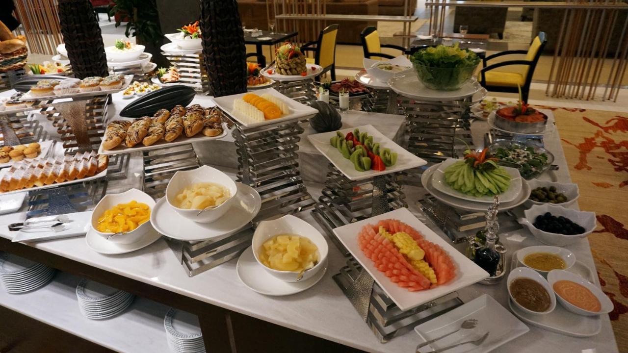 Al Kout Beach Hotel Kuwait City Eksteriør billede